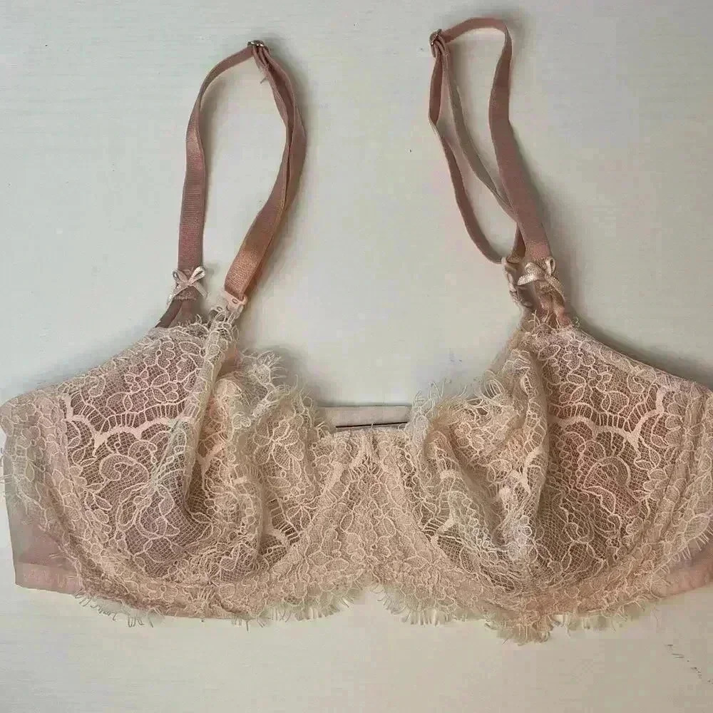 Victoria’s Secret Dream Angel Push-up baby pink 34C‎